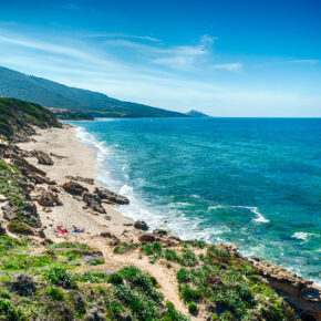 Sardinien: 8 Tage im 4* Hotel mit Frühstück & Flug nur 401€