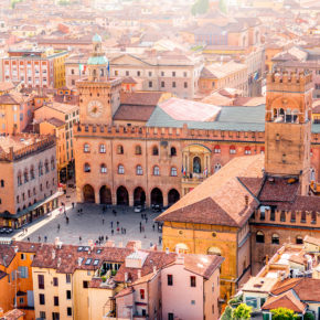 Italien Städtetrip: 4 Tage Bologna im tollen 4* Hotel inkl. Flug ab 174€