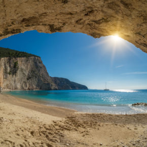 Inselurlaub Griechenland: 8 Tage auf Lefkada im TOP 3* Hotel in Strandnähe inkl. Flug für 138€