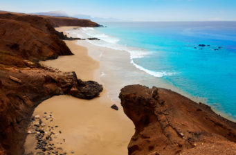 Ab auf die Kanaren: 6 Tage Fuerteventura mit 4* Hotel, Frühstück & Flug nur 482€