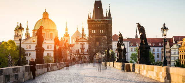 Prag erleben: 2 Tage Städtetrip im TOP 4* Hotel mit Frühstück ab 35€