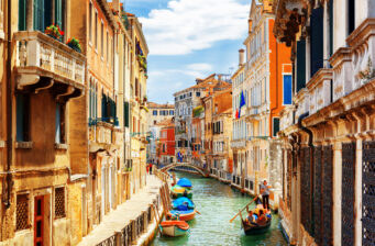 Kurztrip ins romantische Venedig: 3 Tage im zentralen Hotel inkl. Flug um 145€