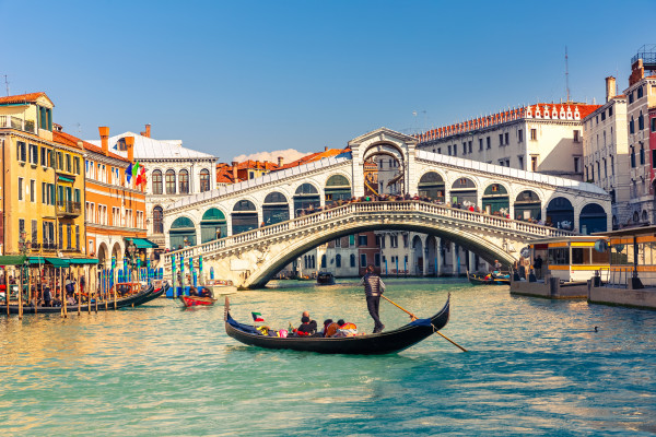 Venedig Gondola Rialtobruecke