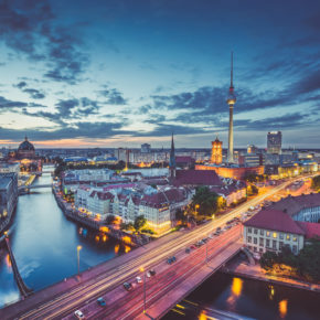Wochenendtrip nach Berlin: 3 Tage im sehr zentralen Hostel mit Flug nur 57€ Wochenendtrip nach Berlin: 3 Tage im sehr zentralen Hostel mit Flug nur 57€