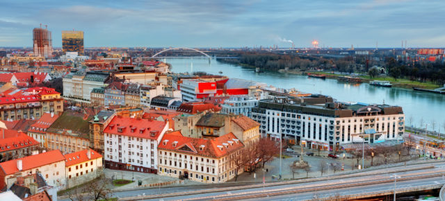Weihnachtsmarkt in Bratislava: 2 Tage Slowakei mit zentralem 3* Hotel & Frühstück nur 31€
