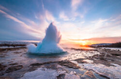 Island Roadtrip: 8 Tage mit Mietwagen, Hotels, Frühstück & Flug ab 1424€