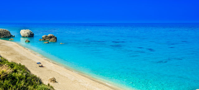 Griechenland: 6 Tage im TOP 5* Hotel mit Halbpension, Flug & Extras nur 487€