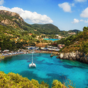 Griechenland: 15 Tage Korfu mit Apartment & Flug nur 143€