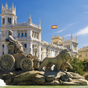 Langes Wochenende in Madrid: 4 Tage Städtetrip mit Hotel inkl. Frühstück & Flug für 119€