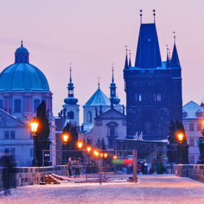 Prag-Wochenende im Winter: 3 Tage im zentralen 4.5* Hotel mit Frühstück & BIER-FLATRATE nur 63€ Prag-Wochenende im Winter: 3 Tage im zentralen 4.5* Hotel mit Frühstück & BIER-FLATRATE nur 63€