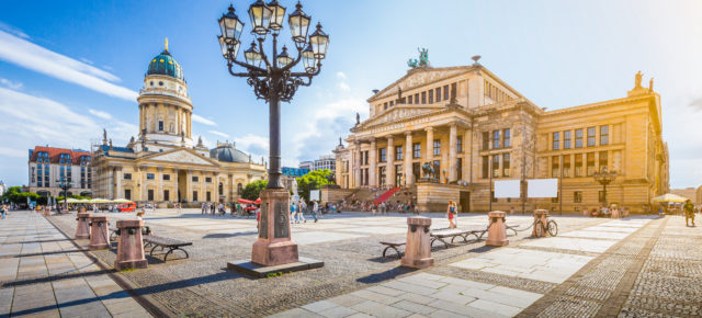 Tagestrip nach Berlin: Hin- und Rückflüge am Wochenende für 33€