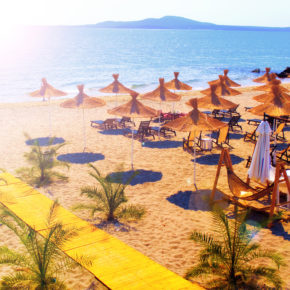 Strand- & Kultururlaub Bulgarien: [ut f="duration"] Tage bei Burgas im am Wasser gelegenen TOP [ut f="stars"]* Hotel mit [ut f="board"] & Flug um [ut f="price"]€