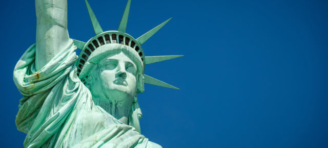 Ab nach New York City: 6 Tage im zentralen 3* Hotel inklusive Frühstück & Flug ab 658€