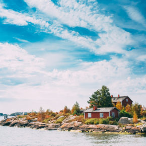 Zur Mitternachtssonne in der Glasvilla: 8 Tage Rundreise durch Finnland inkl. Hotels, Flug, Mietwagen, Nachtzug  & Extras