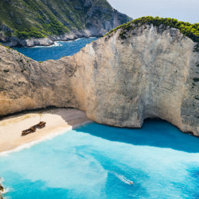 Griechenland: 7 Tage Zakynthos im Hotel mit Flug und Transfer für 247€