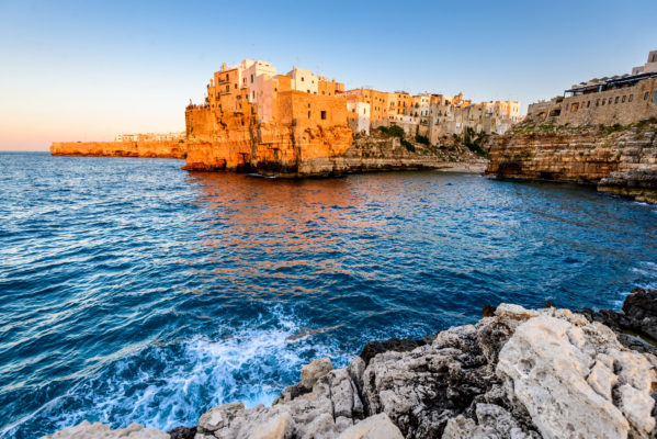 Italien Anpulien Meer Ruine