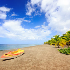 Paradiesisch: 15 Tage Martinique mit Strandunterkunft & Flug nur 641€