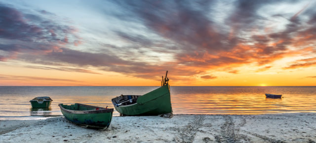 Schwimmende Häuser – 5 Tage an der Ostsee im eigenen Hausboot inkl. Sauna ab 135€