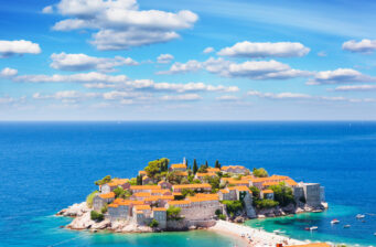 Adriaküste zum Sparpreis: 8 Tage Montenegro im stylischen 3* Apartment-Hotel & Flug