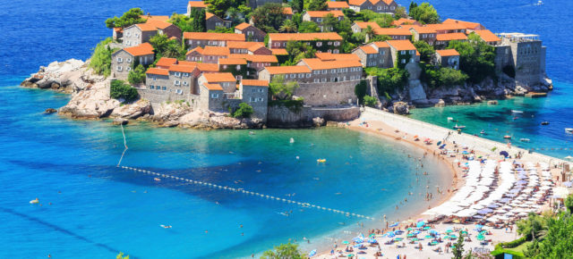 Urlaub in Montenegro: 8 Tage mit TOP 3* Apartment in Strandnähe & Flug nur 150€