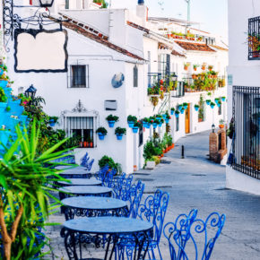 Andalusien: 8 Tage im 3* Apartment in Strandnähe mit Pool inkl. Flug für 133€