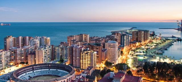 Urlaub an der Costa del Sol: 6 Tage Andalusien im 3* Hotel mit Frühstück, Flug & Extras nur 277€