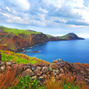 Sonnenschein auf der Insel Madeira: 7 Tage mit Hotel & Flügen nur 221€