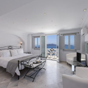 Athina Luxury Suites Schlafzimmer
