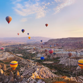 Märchenhafte Kappadokien Rundreise: 8 Tage in 4* Hotels inkl. Halbpension, Flug, Transfers & Extras ab nur 539€