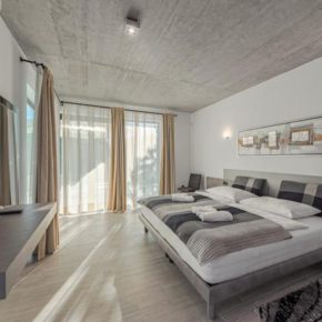 Luxusvilla Stokovci Schlafzimmer