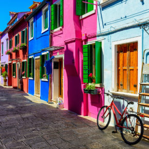 Italien Wochenendtrip im Sommer: 3 Tage Burano mit toller Unterkunft nur 87€