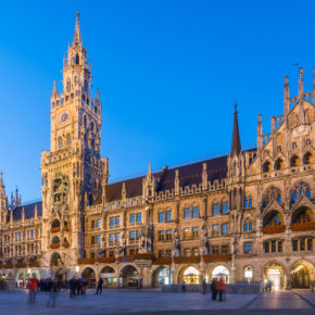 Fußballspiel hautnah erleben: 2 Tage München im 4* Hotel mit Frühstück & Tickets für ein FC Bayern München Spiel