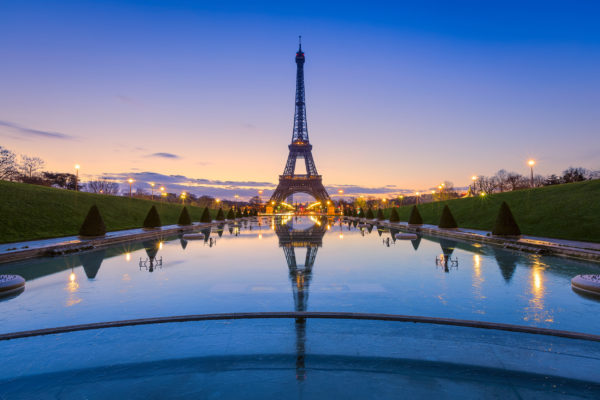 Frankreich Paris Eiffeltum Abend