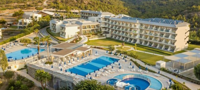 Griechenland: 7 Tage Rhodos im 4* Hotel mit All Inclusive, Flug & Transfer für 492€