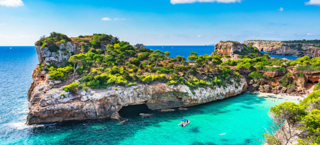Frühbucher Mallorca: 5 Tage im 3* Hotel mit All Inclusive, Transfer & Flug für 274€