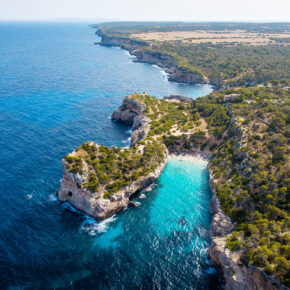 Familienurlaub auf Malle: 6 Tage im 4* Hotel mit All Inclusive, Flug & Transfer NUR 1321€