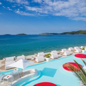 Langes Wochenende an der Adriaküste: 5 Tage Kroatien im 4* Hotel am Meer inkl. Frühstück & Wellness ab 176€