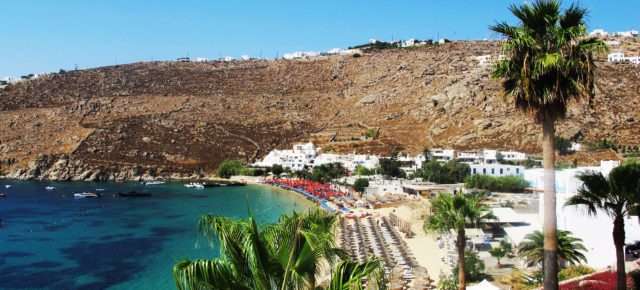 Inselhopping in der Ägäis: 7 Tage Mykonos, Naxos & Santorini mit 3* Hotels, Frühstück, Flug & Transfer ab 803€