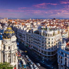 Madrid: 3 Tage übers Wochenende im zentralen TOP 4* Hotel mit Flug nur 107€
