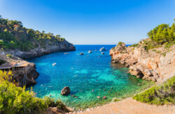 Auf nach Mallorca: 8 Tage im 4* Adults only Hotel mit Flug für NUR 242€