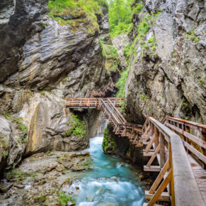 Die Sigmund-Thun-Klamm entdecken: [ut f="duration"] Tage übers Wochenende im TOP Schlosshotel nur [ut f="price"]€