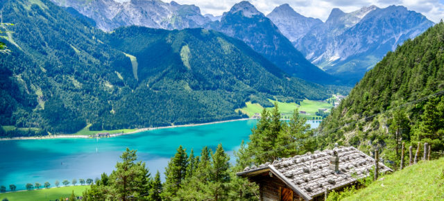 Achensee Tipps: Wandern, Skifahren & Wellness an Österreichs Grenze