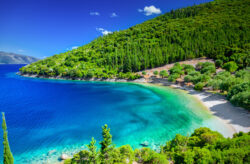 Traumurlaub auf Korfu: 8 Tage mit eigener Villa, Pool & Meerblick nur 15€ p.P.