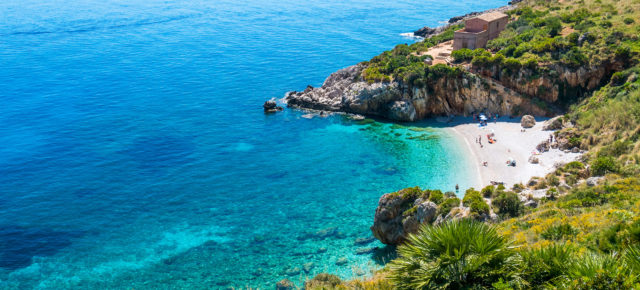Inselurlaub auf Sizilien: 8 Tage in guter 3* Unterkunft inklusive Flug nur 176€