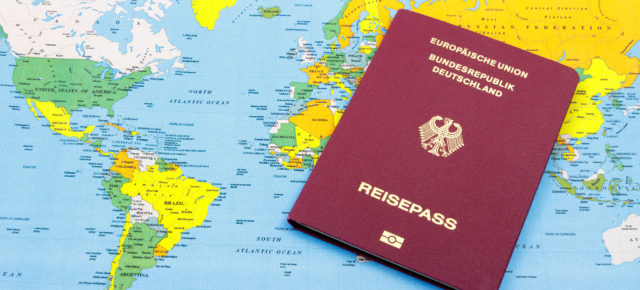 Reisepass-Ranking 2025: Dieser Pass erobert die Welt