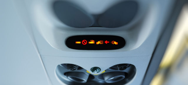 Rauchen im Flugzeug: Das passiert, wenn man erwischt wird