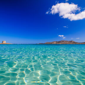 Entspannung auf Sardinien: 6 Tage im 4* Resort mit Frühstück und Flug für NUR 478€