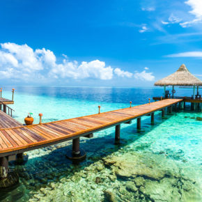 Malediven-Traum: [ut f="duration"] Tage im TOP 4* Hotel mit Halbpension, Flug & Transfer für [ut f="price"]€
