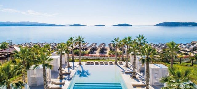 Kroatien: 5 Tage Dalmatien im TOP 4* Strandhotel inkl. Frühstück ab 214€