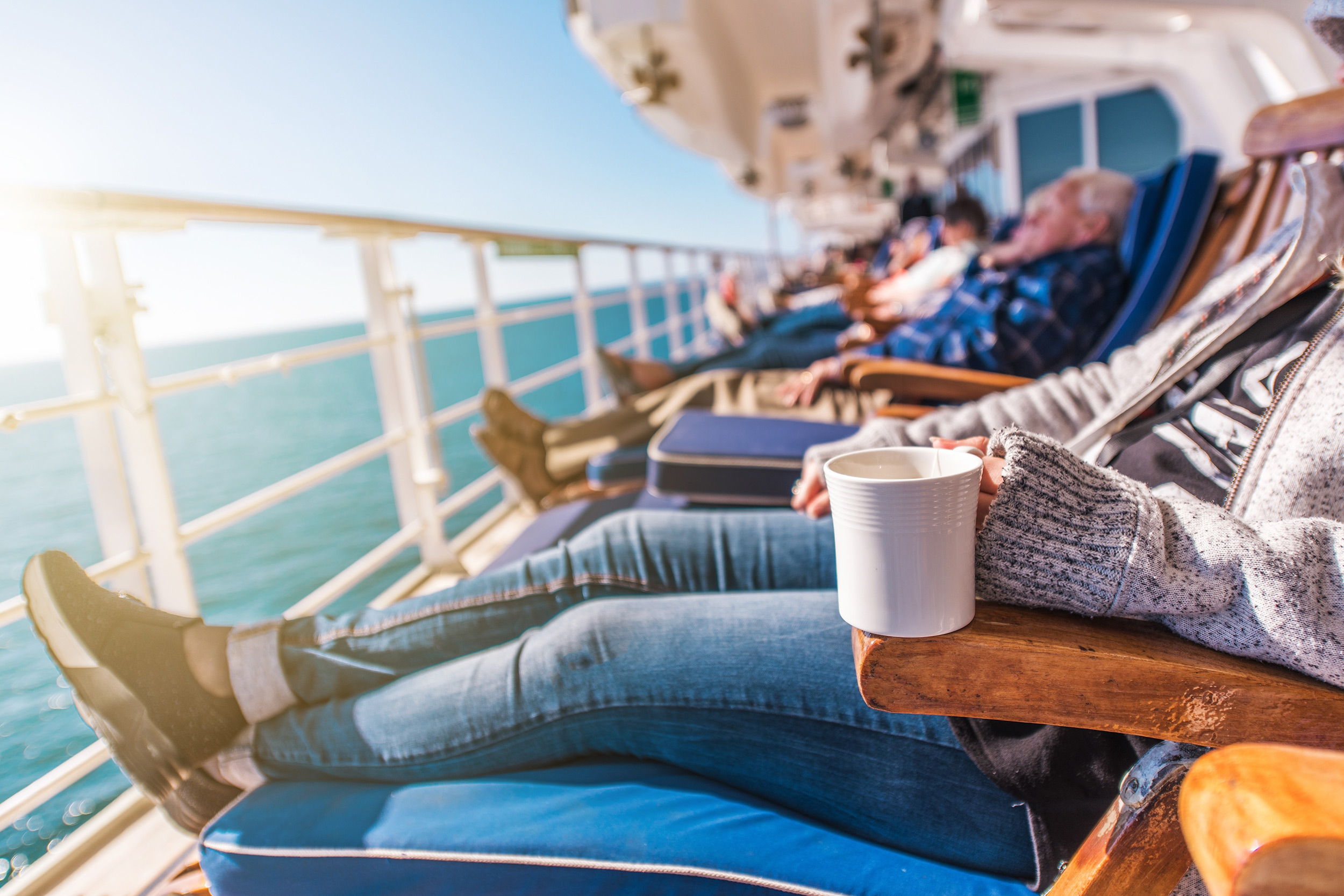 Kreuzfahrten für Singles Alle Angebote im Überblick Urlaubstracker.at